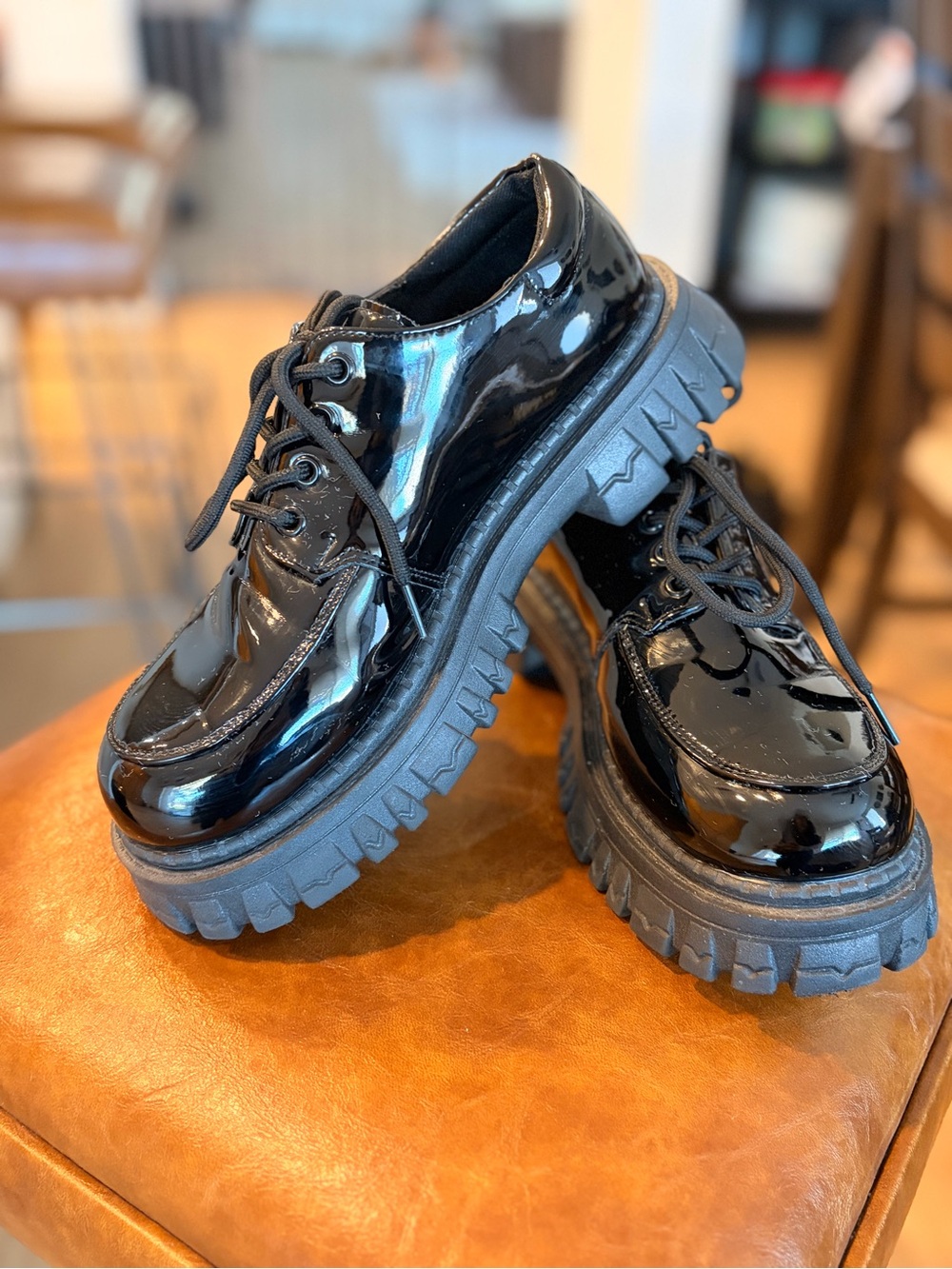 Patent Chunky Lace-Up Platform Oxford Shoes - Black Size 39